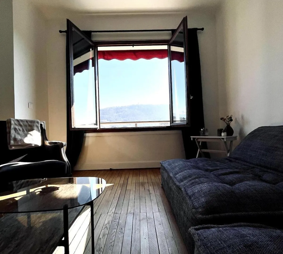 Apartment Appartement Vue Chateau Annecy France